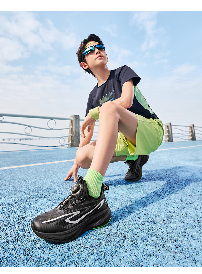 ERKE Kids Unisex Knob Buckle Sports Shoes Children's Cushioning Durable Running Shoes Microcrystalline White/Black Size 40 20