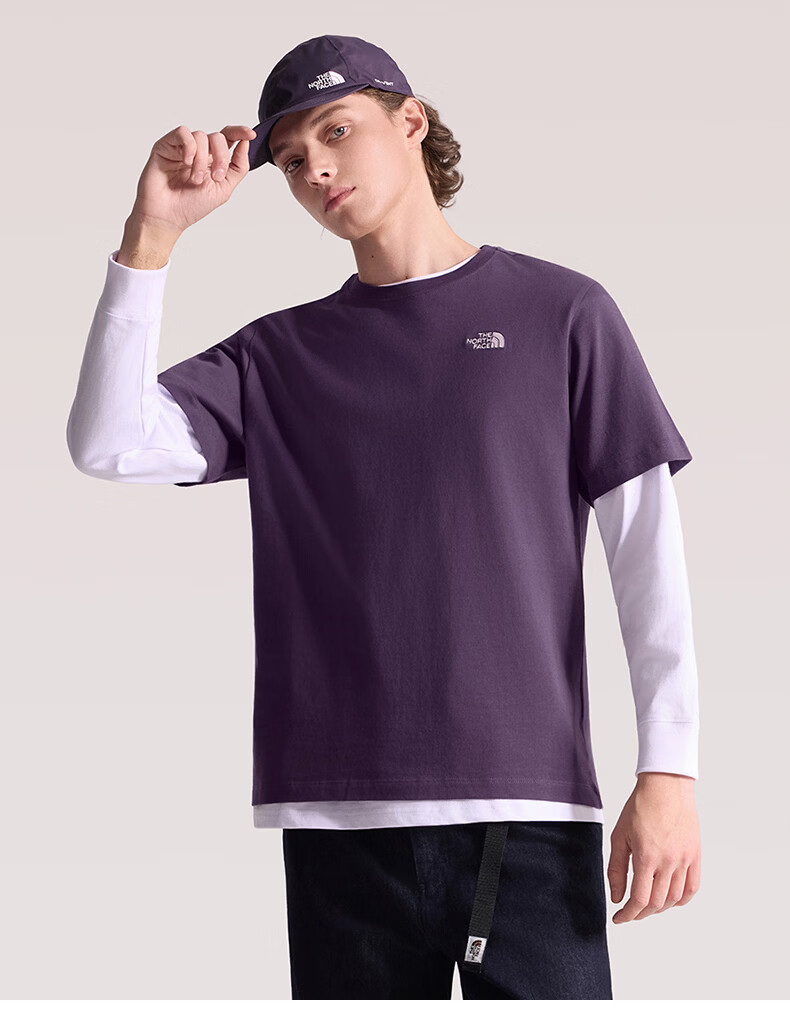 The North Face Unisex Short-Sleeve T-Shirt, Outdoor Breathable And Skin-Friendly, 8GWE, Black/JK3, Size S 8