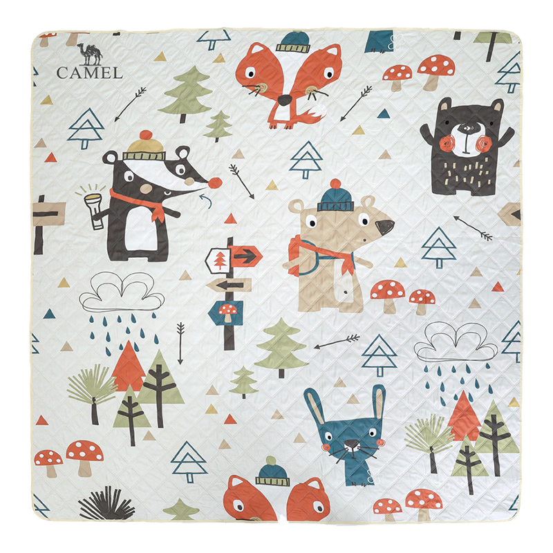 CAMEL Picnic Mat, Outdoor Camping Tent Moisture-Proof Mat, Waterproof Seat Pad, Ground Mat, Thickened Floor Mat for Sleeping on The Ground, P001B
