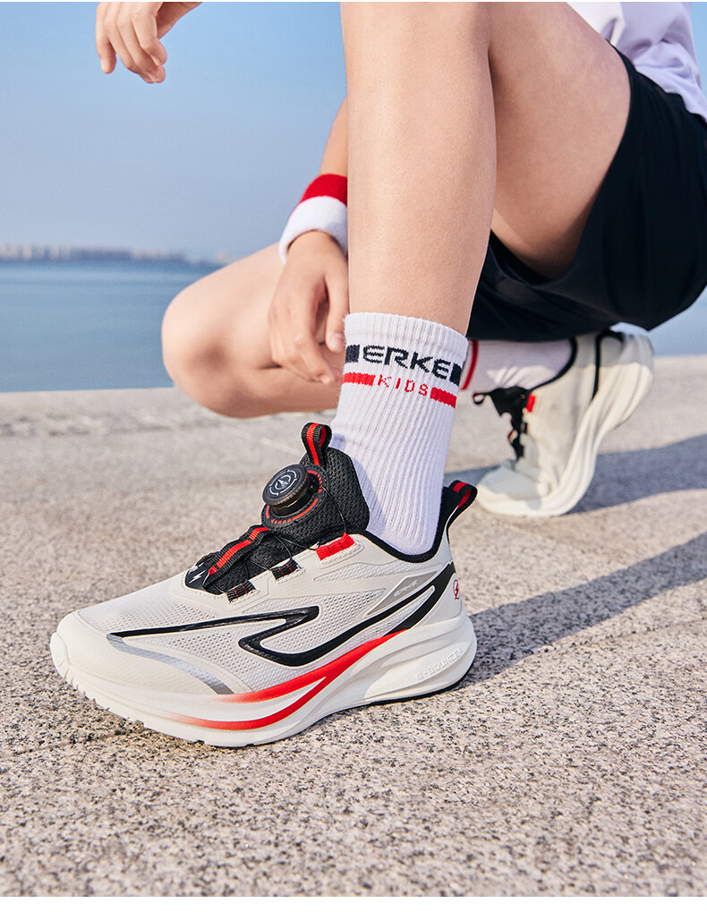 ERKE Kids Unisex Knob Buckle Sports Shoes Children's Cushioning Durable Running Shoes Microcrystalline White/Black Size 40 22