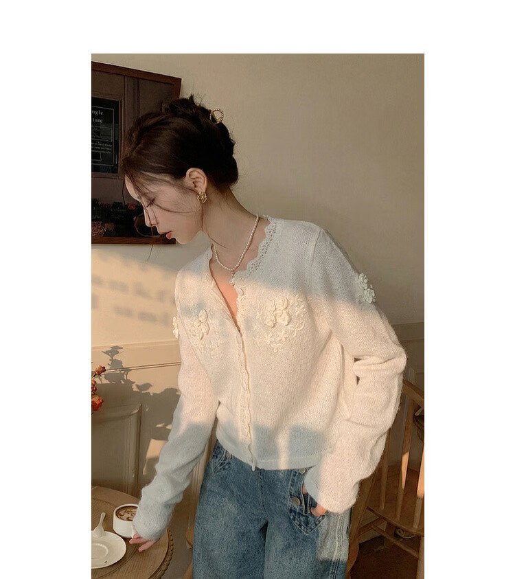 MT [Qiju Yunxu] Spring Gentle Style 3D Crochet Cardigan with Decorative Edging Soft Knit Women's Top 13