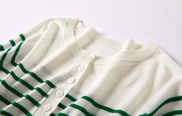 Demana Japanese Style Artistic Commuter Spring Autumn Colorblock Striped Round Neck Slimming Knit Sweater 19