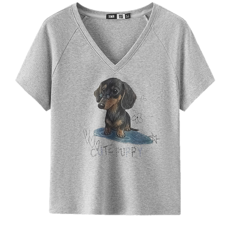 Semir Women's Summer Short Sleeve Cropped Raglan Sleeve Slim Fit V-Neck Puppy Print Pullover T-Shirt 2026 109326100018