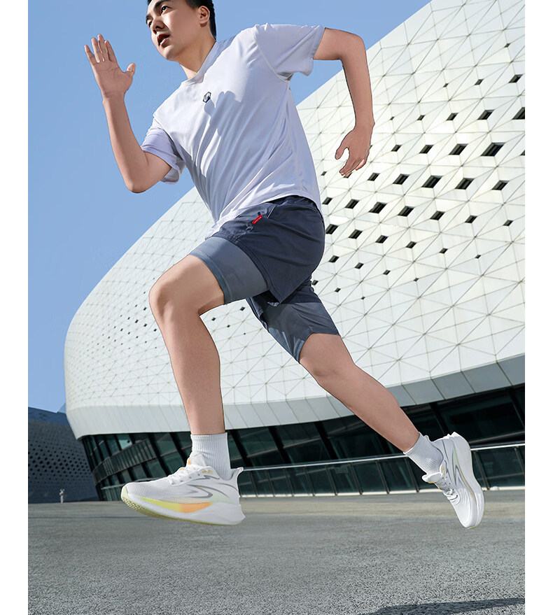 Warrior Men's Sports Shoes 2026 Summer New Breathable Casual Running Shoes for Men 5593 White Yellow Orange Size 39 32