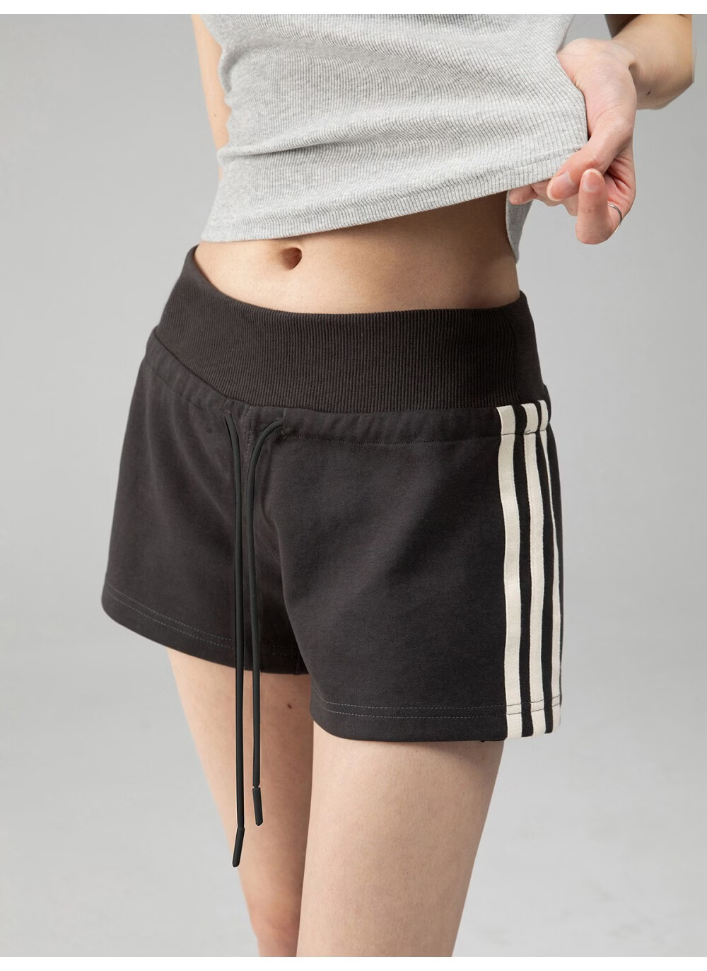 ICH MODE American Style Striped High Waist Shorts Women Summer Slim Straight Sports Sweatpants Casual Pants White Flower Gray L 1