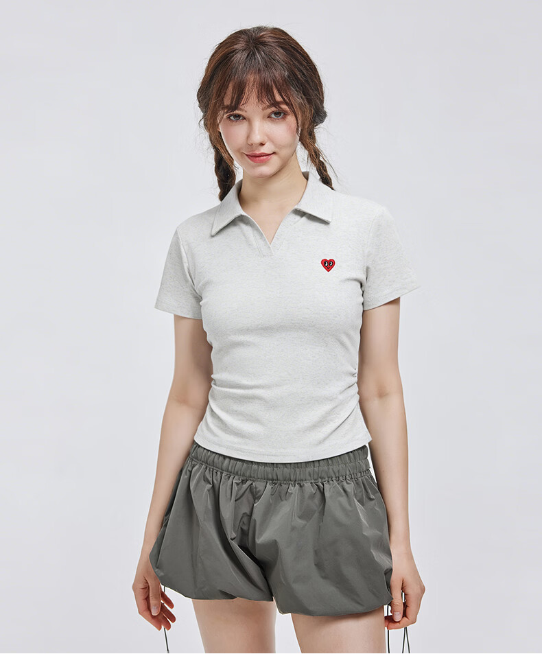 Charles Peach Heart Summer Commuter Style Solid Color Heart Logo Short Sleeve Polo Shirt for Women Simple Slim Fit Light Heather Gray M 5