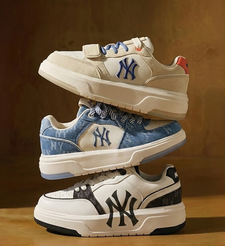 MLB Unisex Couple Thick Sole Platform Vintage Pattern Senior Student Shoes Birthday Gift 3ASXM056N-50GRS-270 3
