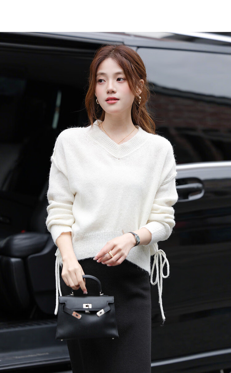 MT Spring Soft V-Neck Pleated Knit Sweater with Fluffy Wool for Women 4