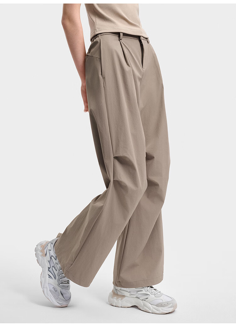FILA Official Women's Woven Long Pants 2026 Summer New Moisture-Wicking Quick-Dry Sun-Protective Cargo Pants 19
