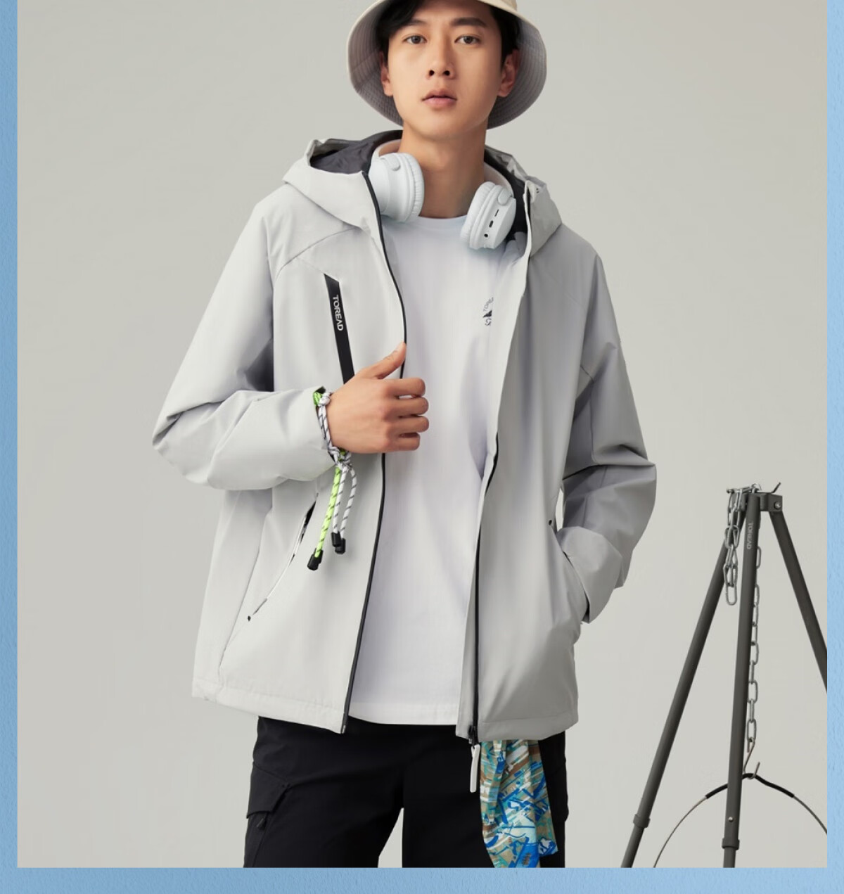 Toread [Mountain Trekking] Softshell Jacket Outdoor Breathable Windproof Waterproof Loose Hiking Mountaineering Coat Ice Grass Blue S 18