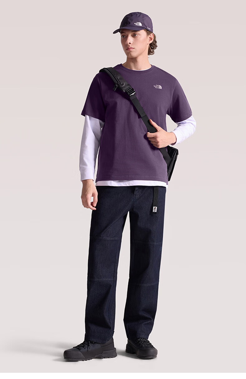 The North Face Unisex Short-Sleeve T-Shirt, Outdoor Breathable And Skin-Friendly, 8GWE, Black/JK3, Size S 1