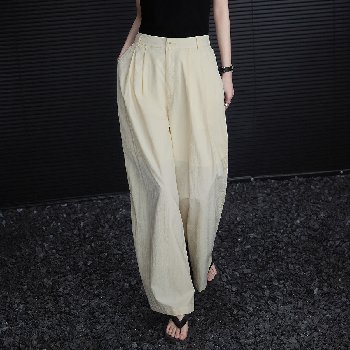 Demana Relaxed Wide-Leg Magic Spring Elastic Waist Pleated Loose Slimming Concealing Casual Pants for Women Premium Feel