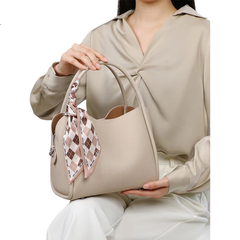 White Image 2