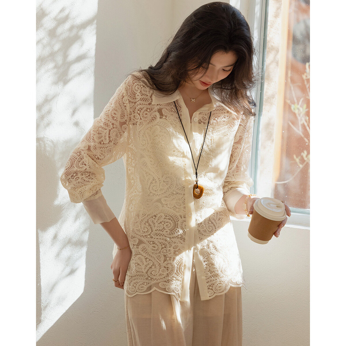 Demana [Cloud Oxygen Cotton Blend] Spring Elegant Lace Hollow Splicing Lapel Loose Petite Women's Shirt