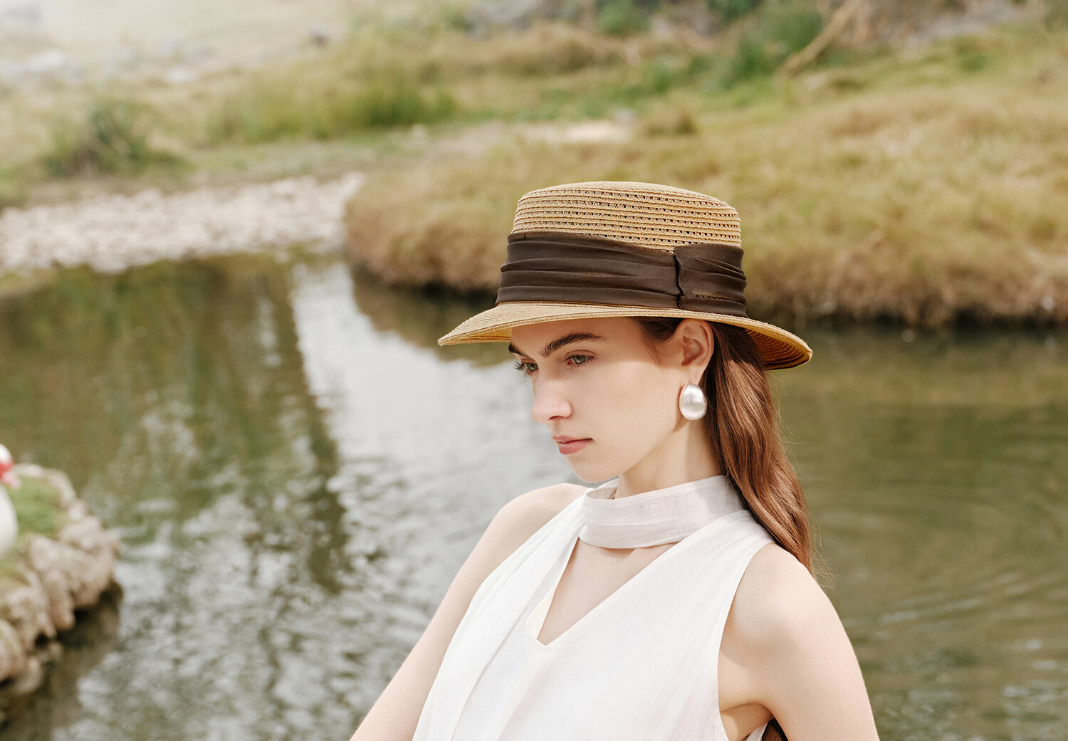 FANCET Mulberry Silk Waistband Straw Hat for Women Summer Beach Vacation French Flat Top Sunshade Sunscreen Luxury Elegant Hat 30