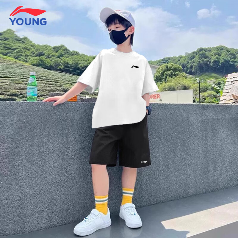 LI-NING Boys' Quick-Dry Summer Sports Set 2026 New Short Sleeve and Shorts Breathable Two-Piece Kids' Outfit