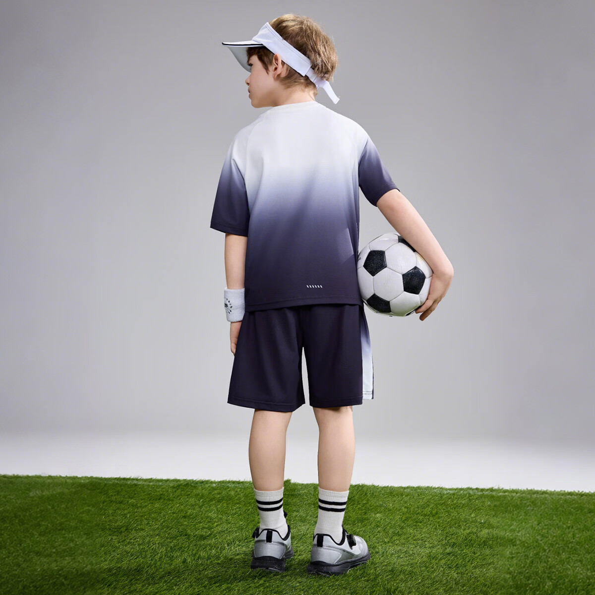 ASK JUNIOR Kids Summer Quick-Dry Breathable Gradient Running Sports Shorts Set for Boys 6