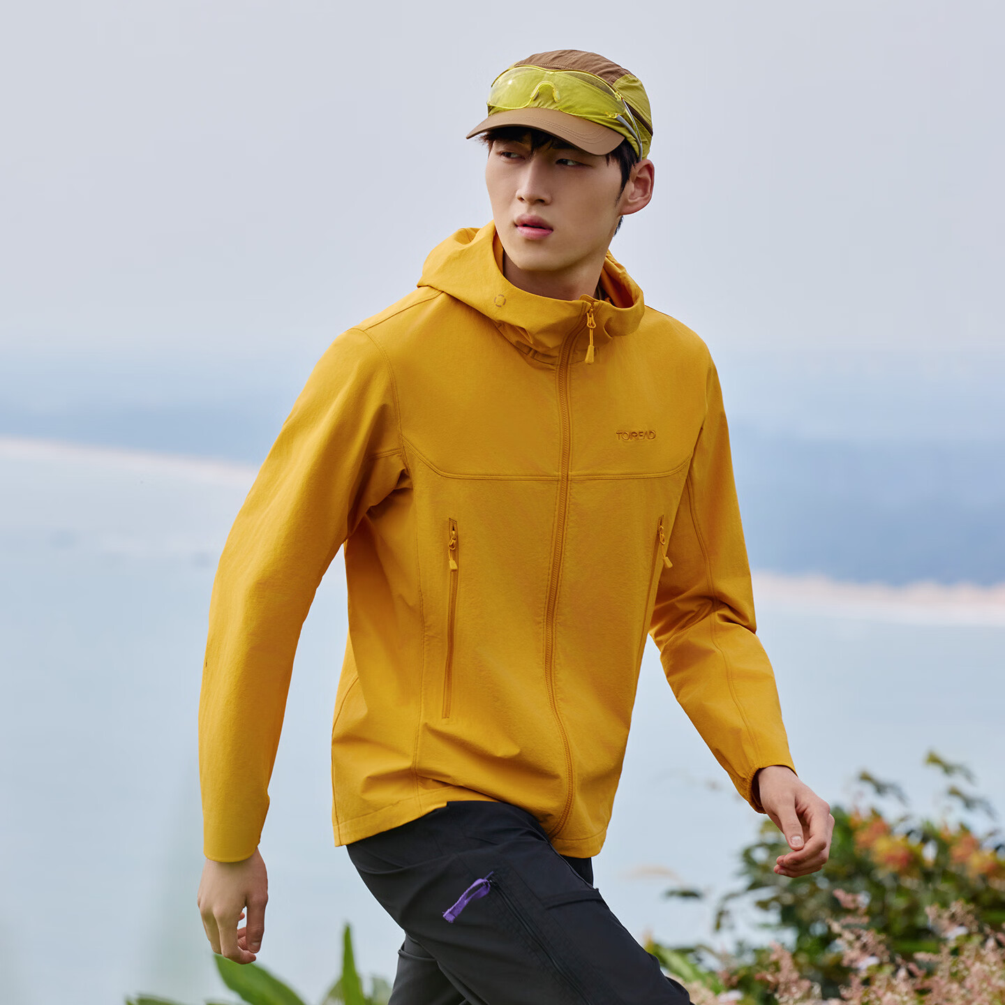 TOREAD Huang Jingyu Edition Men's 26 Softshell Jacket Cordura Fabric Windproof Professional Mountaineering Coat TAEEBO81753