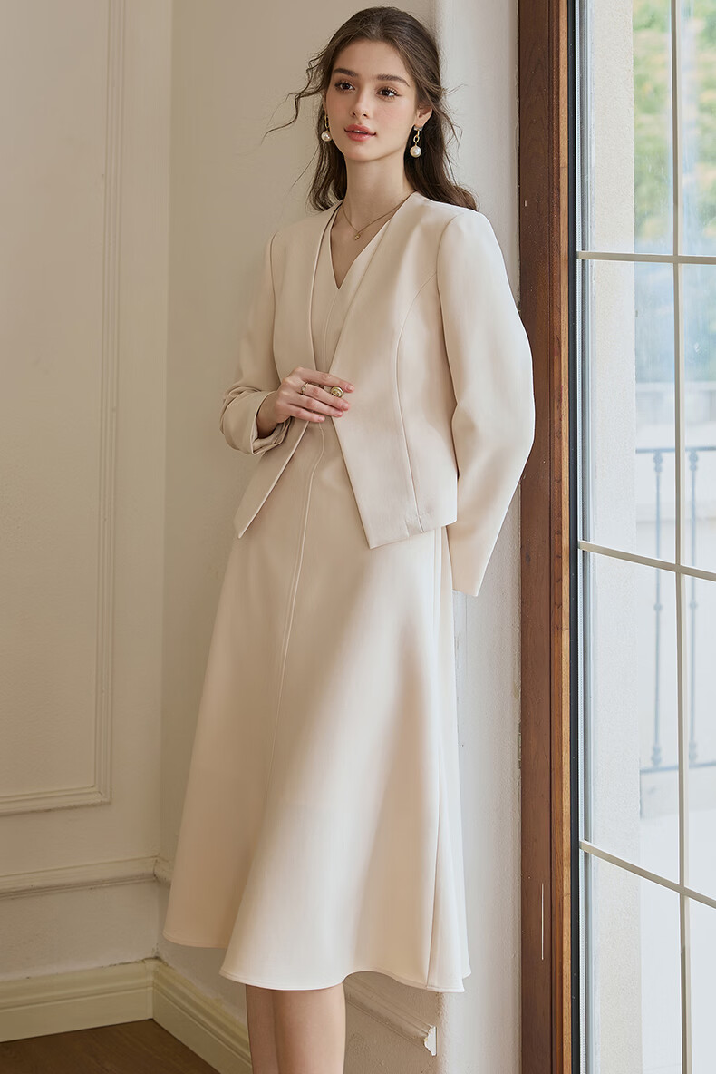 ROEYSHOUSE Women's Elegant Slim Fit Blazer Spring New Solid Color Commuter Suit 11646 Apricot S 2
