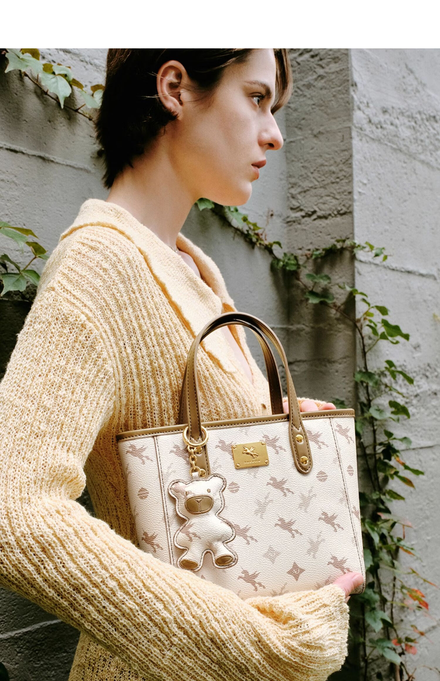 NUCELLE Pegasus Small Tote Basket Bag, New Light Luxury Niche Handheld Crossbody Women's Bag, Birthday Gift for Girls 28