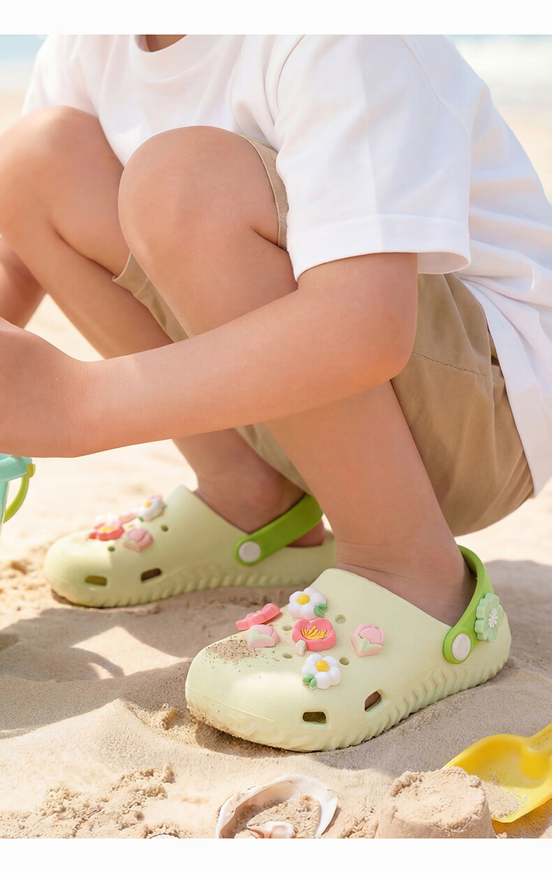 Cheerful Mario Children's Clogs Girls' Summer 2026 New EVA Princess Sandals for Older Girls and Toddlers 3