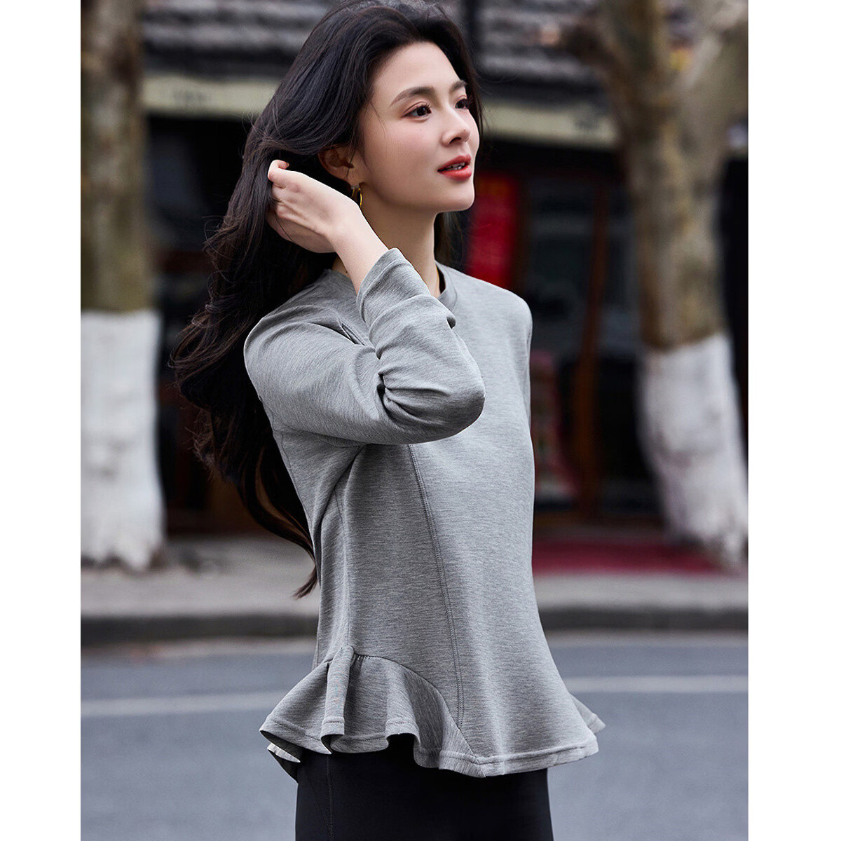 Demana Cloud Soft Spring Design Irregular Hem Round Neck Long Sleeve Slimming Conceal Body T-Shirt for Women Premium Feel