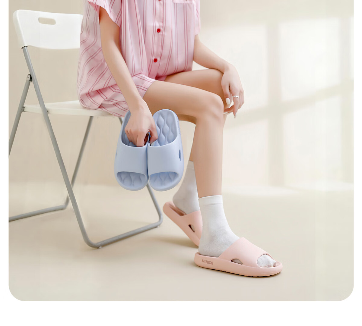 MINISO Women's Summer Slippers 2026 New Indoor Home Bathroom Shower Antibacterial Deodorant Cool Slippers Men's Sky Blue Size 40-41 2