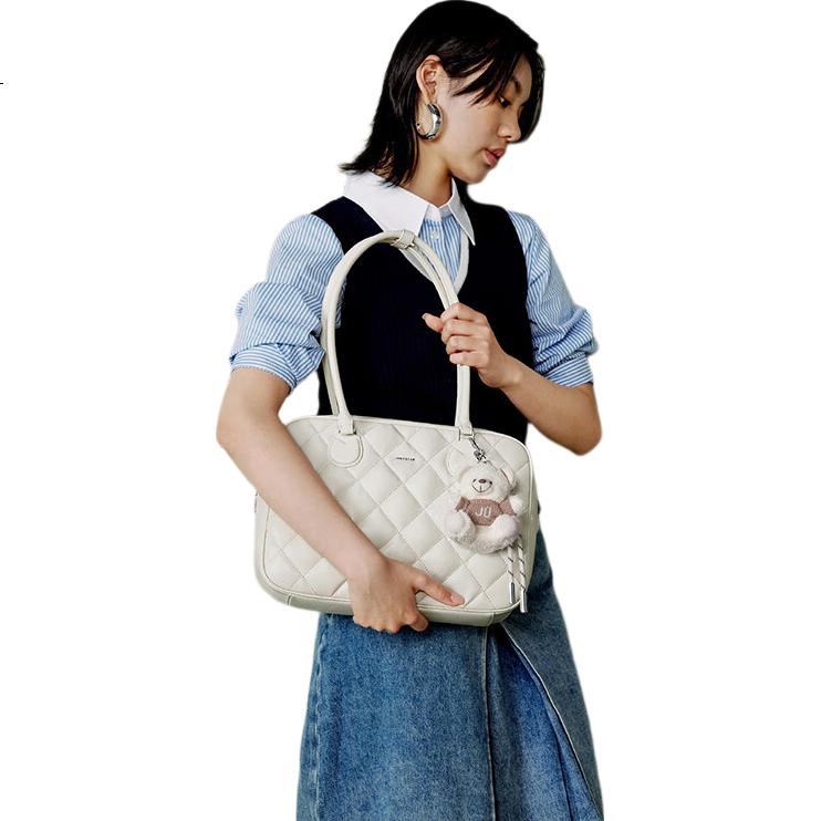 White Image 3
