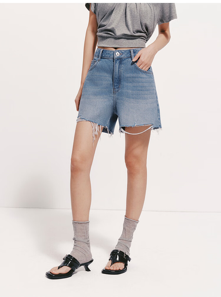 Semir Women's Summer Denim Shorts Frayed Distressed Vintage A-Line Street Style Straight Pants 2026 Model 109326122007 21
