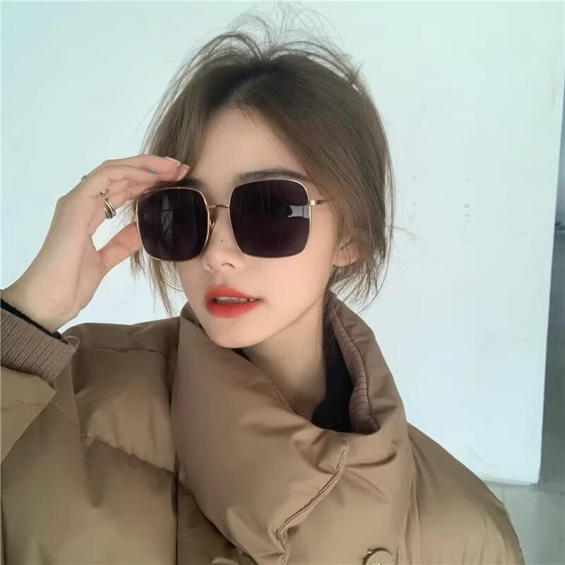 Boshide Polarized Sunglasses UV Protection Lightweight Slimming Men's Driving Gold Frame Black Lens 5