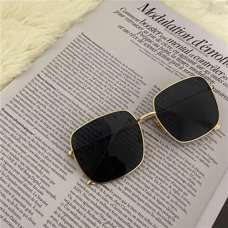 Boshide Polarized Sunglasses UV Protection Lightweight Slimming Men's Driving Gold Frame Black Lens 10