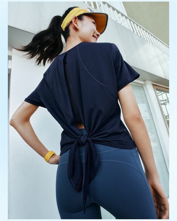 Xtep 2000KM FUN Women's Breathable Quick-Dry Running Printed Moisture-Wicking Summer Short Sleeve Shirt 16