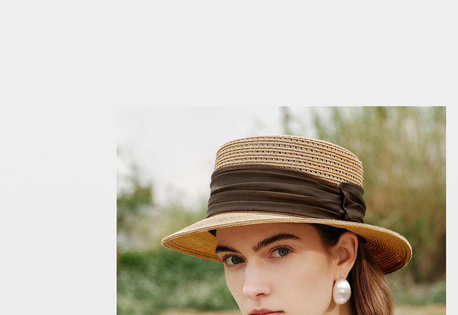 FANCET Mulberry Silk Waistband Straw Hat for Women Summer Beach Vacation French Flat Top Sunshade Sunscreen Luxury Elegant Hat 28