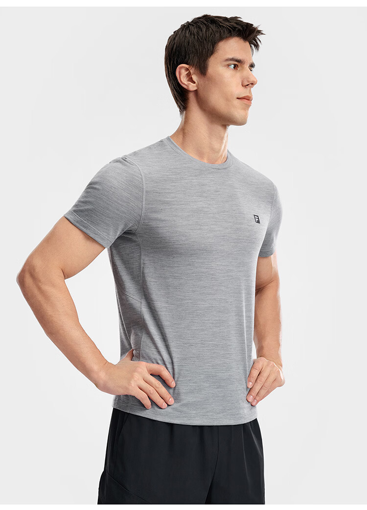 FILA Official Men's Knitted Short Sleeve Shirt 2026 Summer Fitness Sports Basic Crew Neck Merino Wool T-Shirt 25