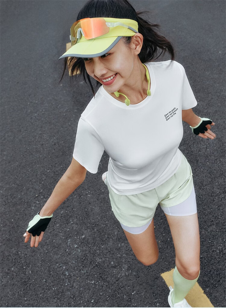 Xtep 2000KM FUN Women's Breathable Quick-Dry Running Printed Moisture-Wicking Summer Short Sleeve Shirt 8