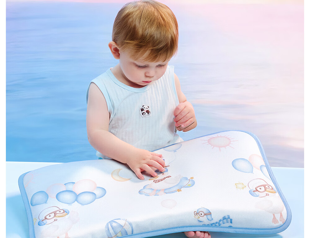Beitaisi Children's Pillow, Summer Breathable Baby Ice Silk Cool Pillow, for Ages 3-6, Infant Kindergarten Pillow, Cloud Slice Pillow, Mushroom Farm 48