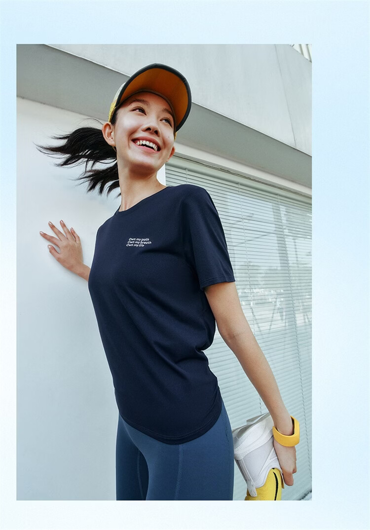 Xtep 2000KM FUN Women's Breathable Quick-Dry Running Printed Moisture-Wicking Summer Short Sleeve Shirt 9