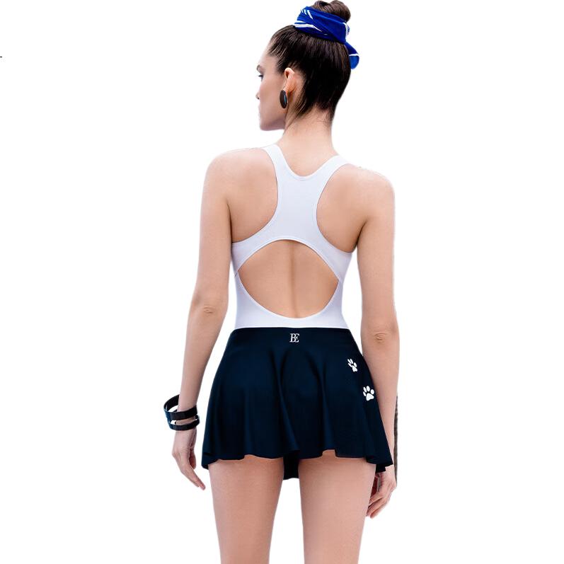 White Image 3