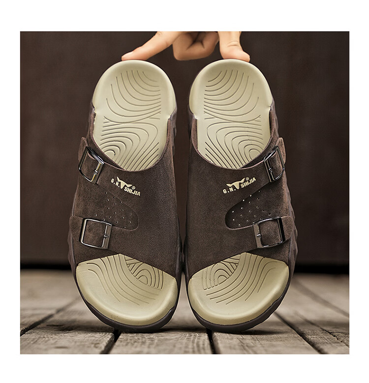 Bull Family Men's Summer New Outdoor Slippers Casual Breathable Beach Sandals Retro Versatile Roman Slippers 33