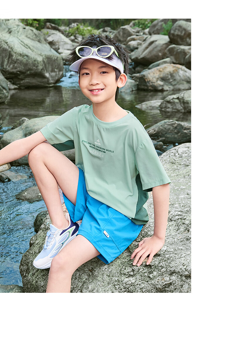 ERKE Kids Boys Woven Short Sleeve Summer Sun Protection 50+ Four-Way Stretch T-Shirt Glacier Gray 140 12