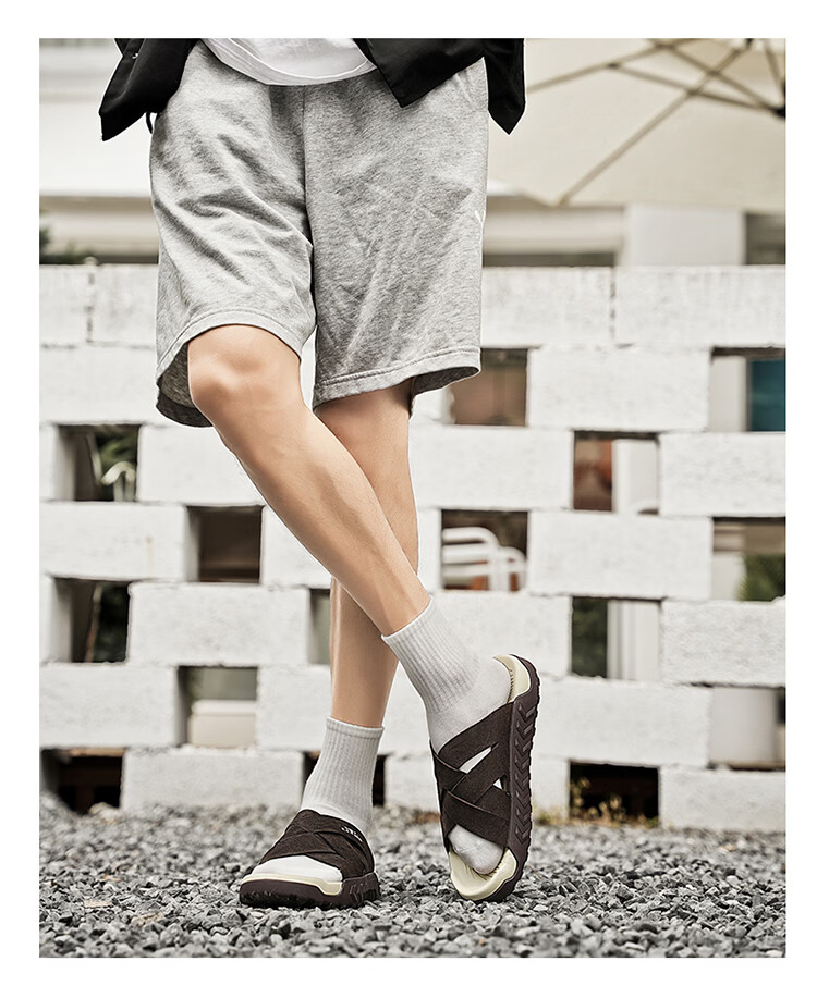 Bull Family Men's Summer New Outdoor Slippers Casual Breathable Beach Sandals Retro Versatile Roman Slippers 28
