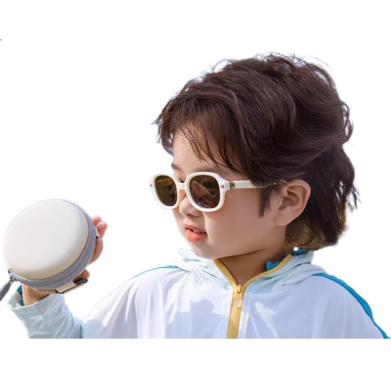 White Image 3