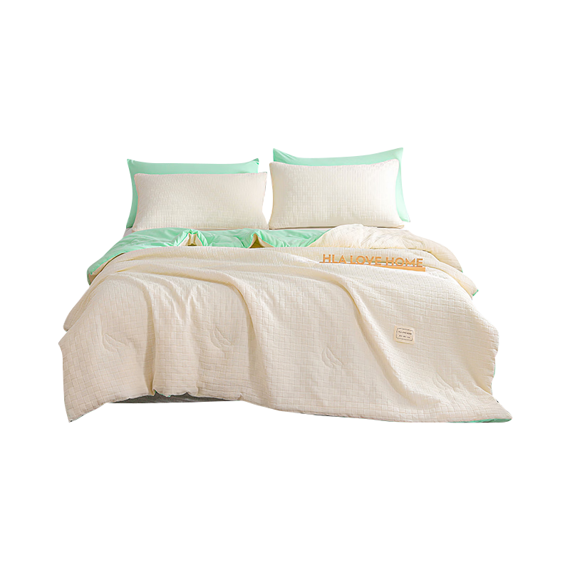 HLA Class A Satin 21% Soy Fiber Summer Cool Quilt, Air Conditioning Quilt for Summer, Machine Washable, 2*2.3m, Milk White + Water Gree