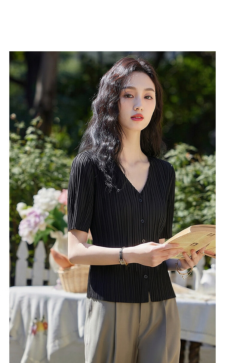 Demana Minimalist Urban Summer Commuter Wrinkled V-Neck Slim Fit Short Sleeve Slimming Petite Women's Jacket 14