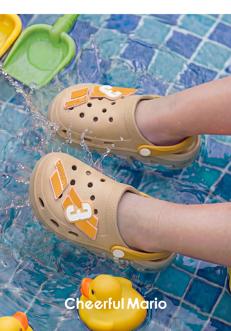 Cheerful Mario Kids Hole Shoes Girls Summer 2026 New EVA Beach Slippers Big Kids Parent-Child Outdoor Sandals 30