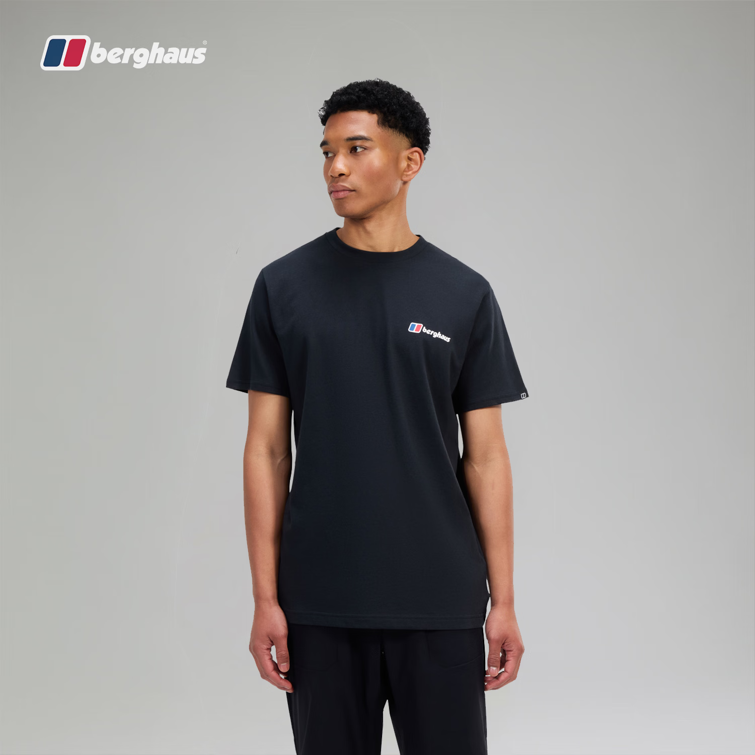 Berghaus 26 Summer New Badge Lightweight Breathable Outdoor Commuter Men's Short Sleeve T-Shirt Meteorite Black XS