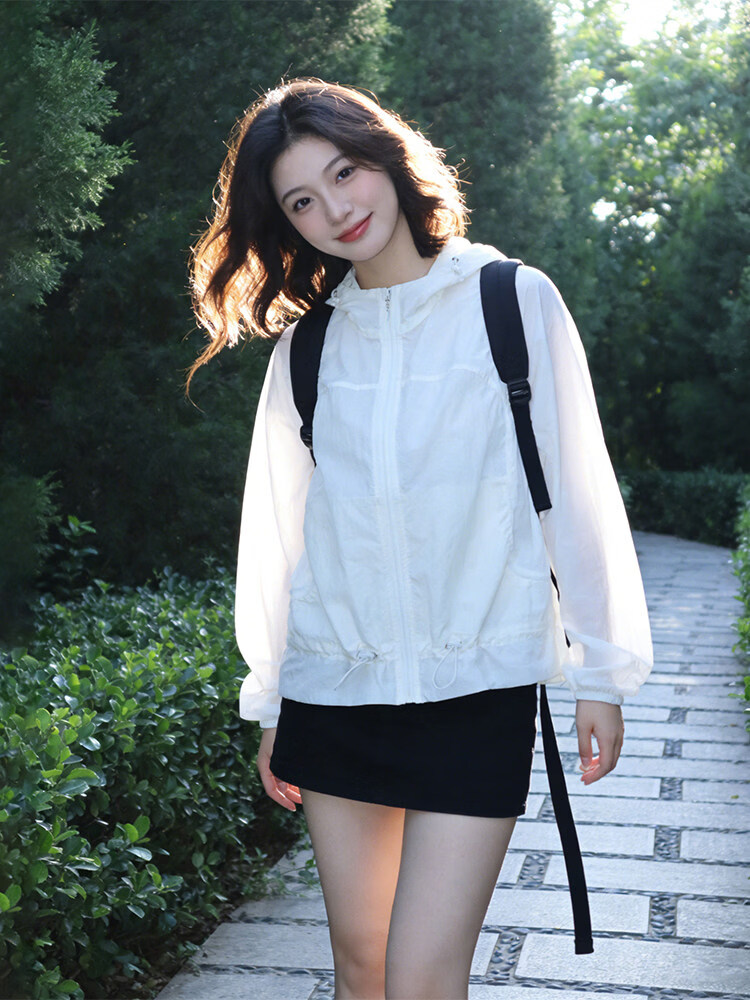 MULINSEN Summer 2026 New Slim Fit Short Sunscreen Jacket for Petite Women, Loose Breathable Hooded Thin Coat 3