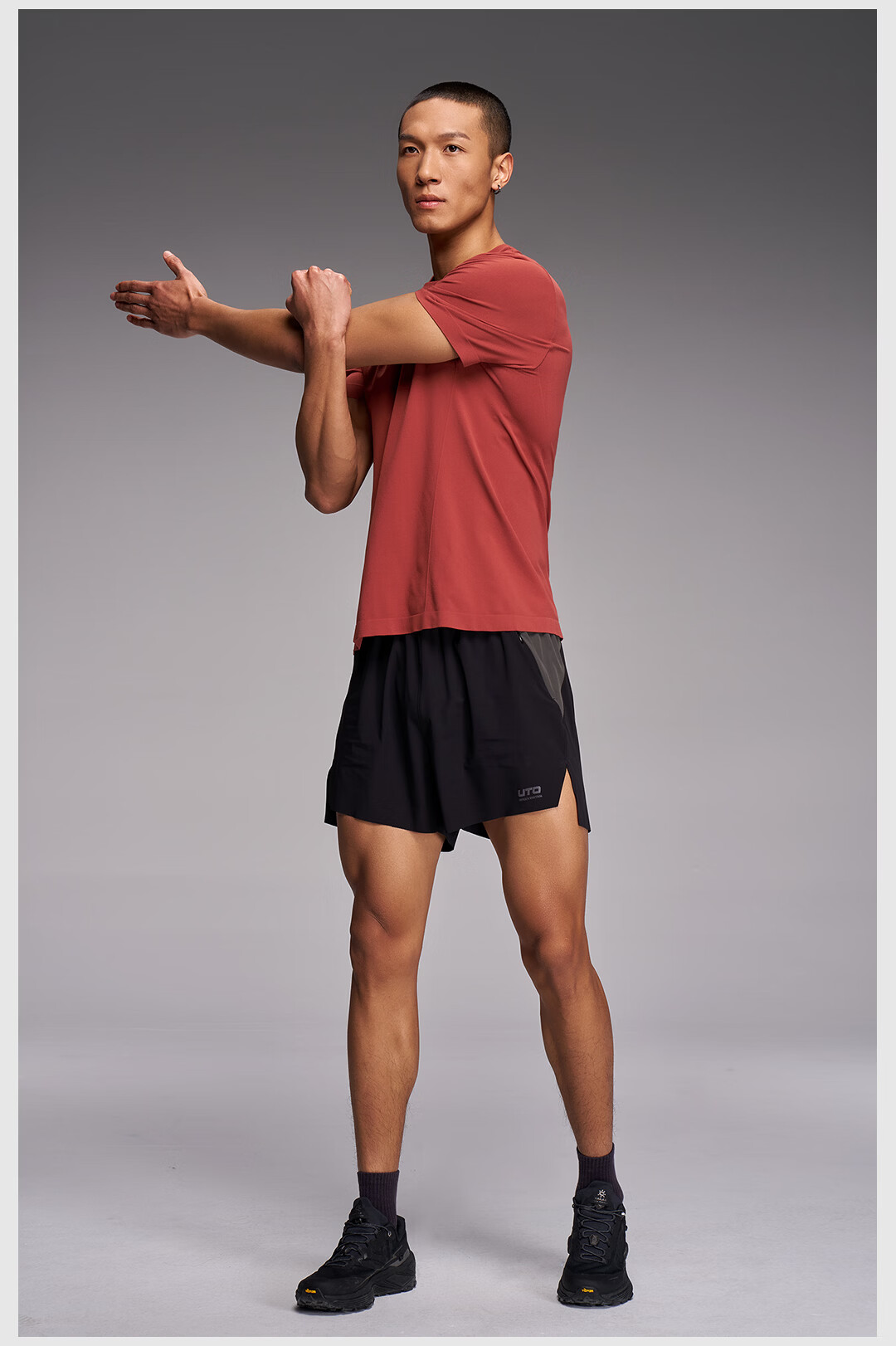 UTO Cotton-Feel Quick-Dry Short Sleeve Sports T-Shirt for Men and Women, Daily Commute Running Quick-Dry Shirt, Classic Black (Men's) M 17