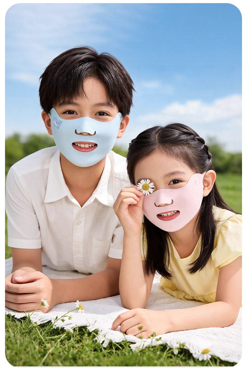GOLOVEJOY Children's Breathable Sun Protection Mask UV Protection Lightweight Ear-Friendly Light Blue for School Outdoor Play Cycling 11