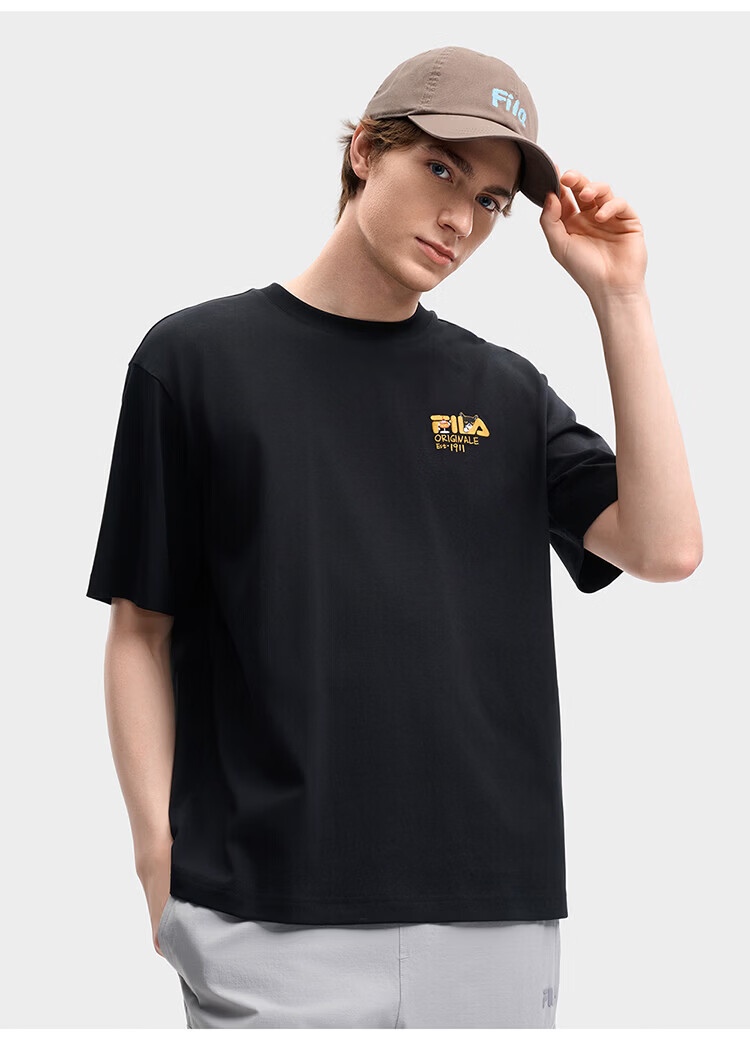 FILA Official Couple's Knitted Short Sleeve Shirt 2026 Summer Fashion Casual Unisex Loose Cat Embroidery T-Shirt 75